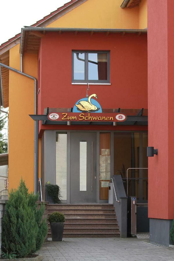 Gasthof Zum Schwanen Kleinostheim المظهر الخارجي الصورة